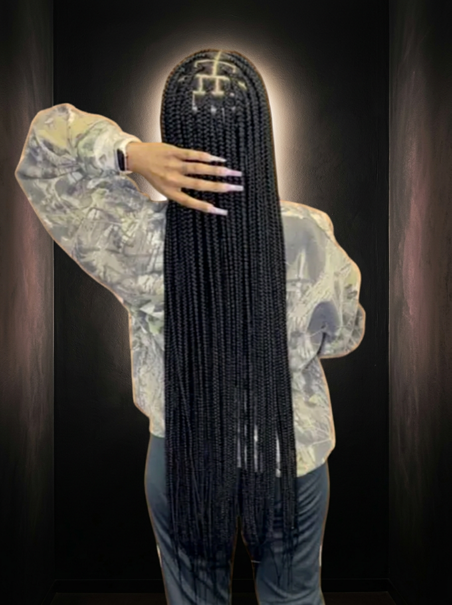 Small Medium Regular Knotless Braids
